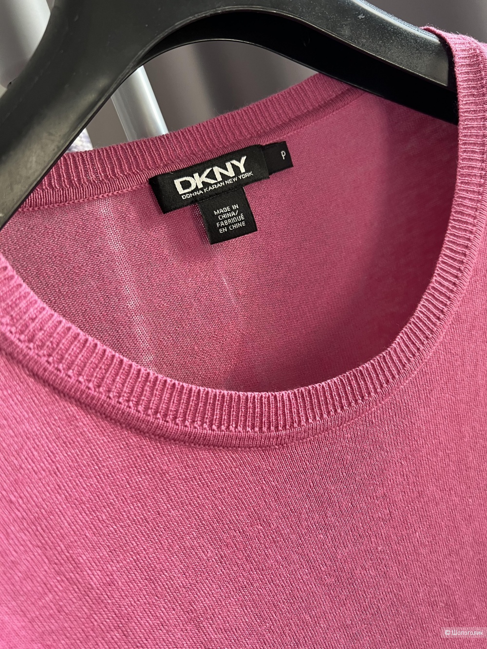 Удлиненная футболка DKNY размер 42-44