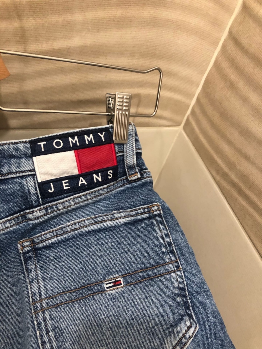 Джинсы Tommy Hilfiger. Размер XXS-XS.