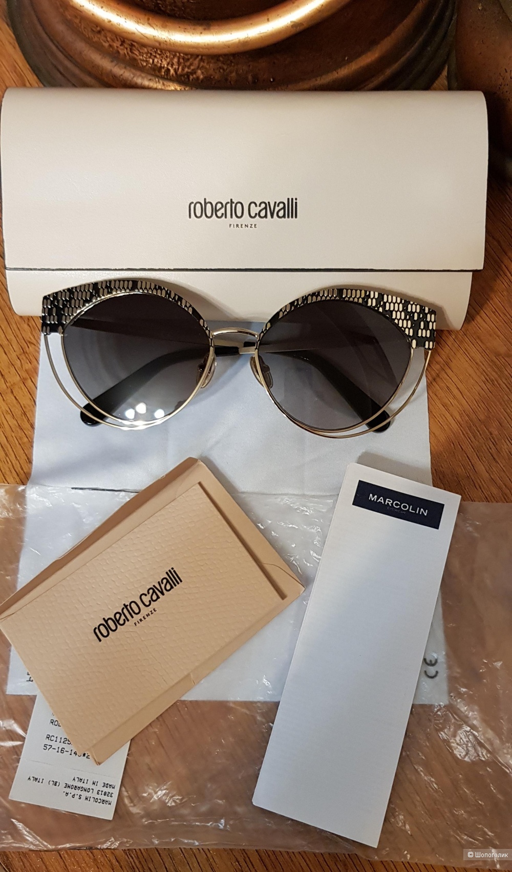 Солнцезащитные очки Roberto Cavalli