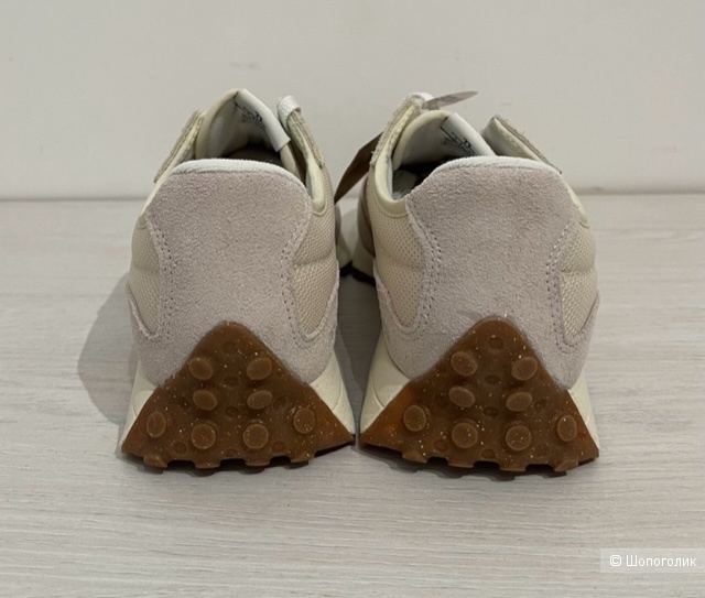 Кроссовки New Balance 327. 39-40 RUS