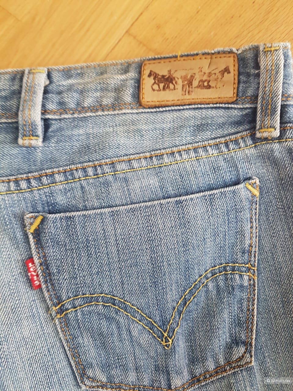 Джинсы Levis , р.44