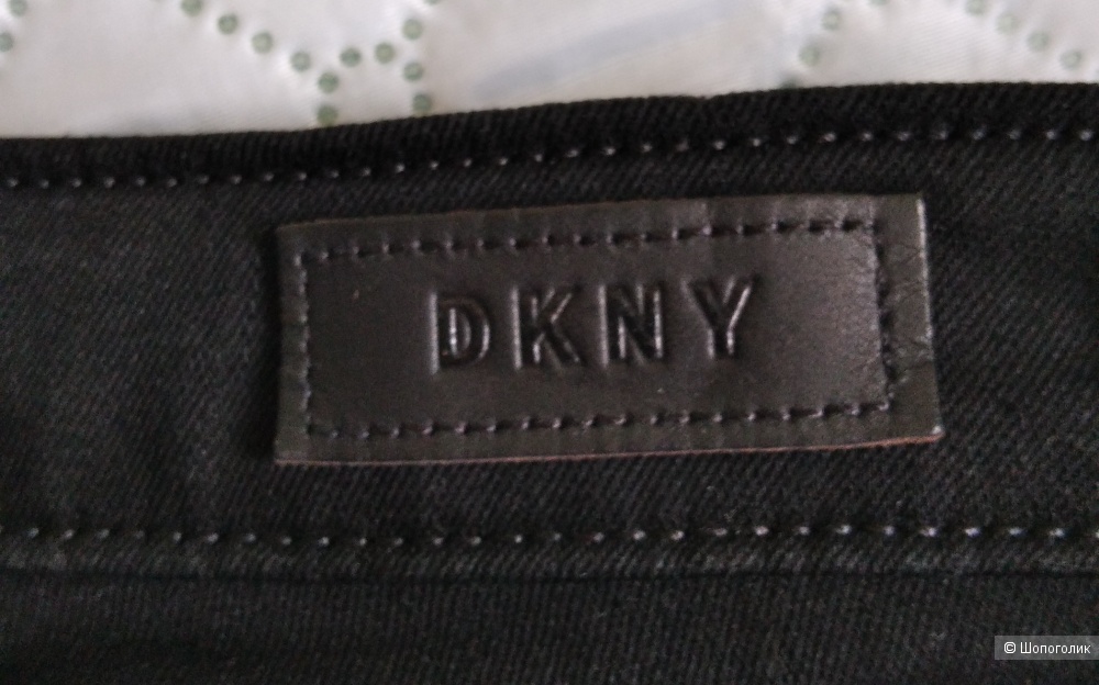 Джинсы DKNY,размер 44-46