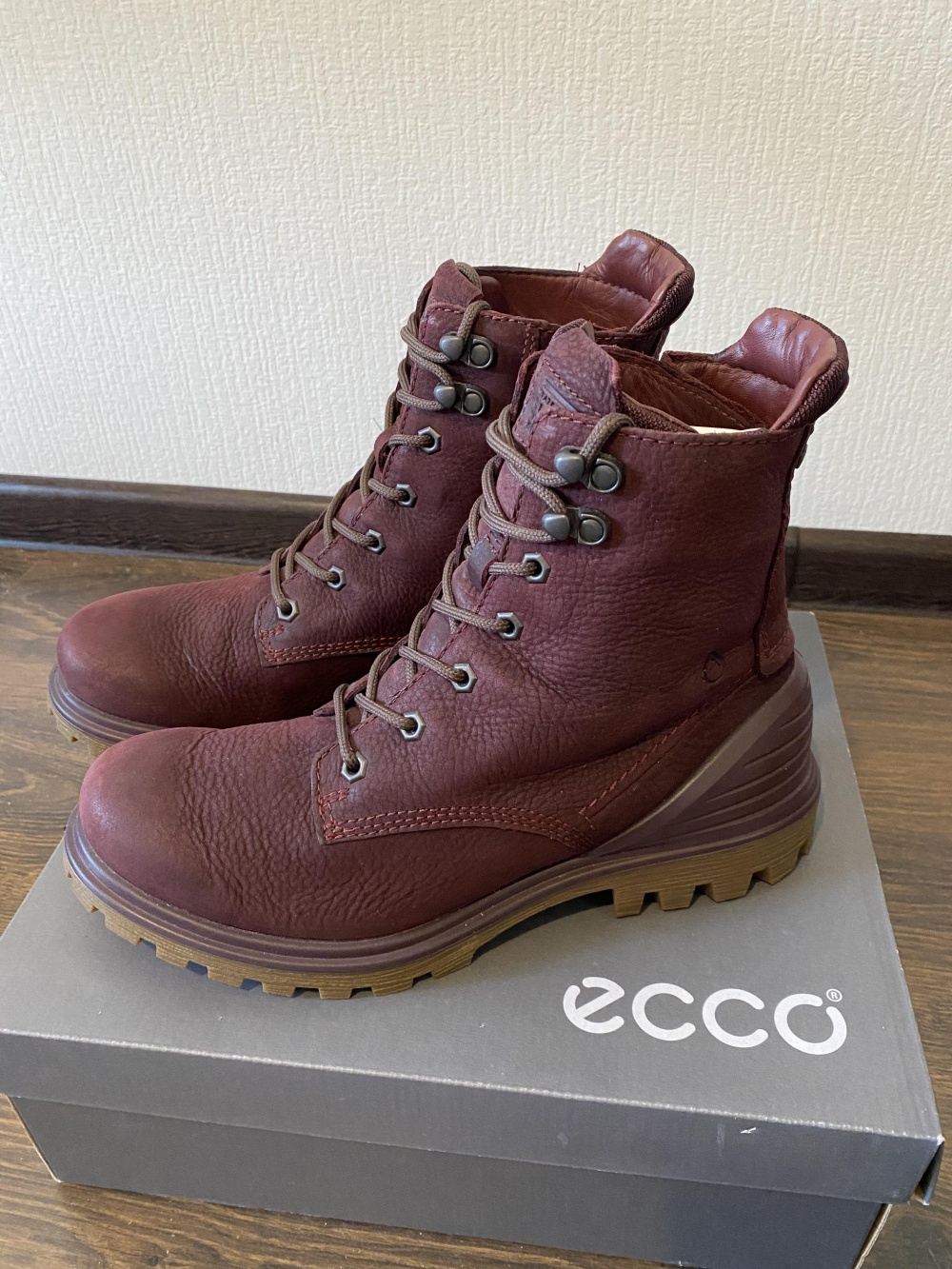 Ботинки Ecco, размер 39
