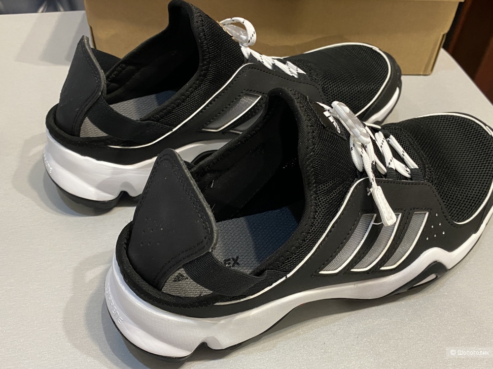Кроссовки Adidas Terrex. Размер 40EUR/7US