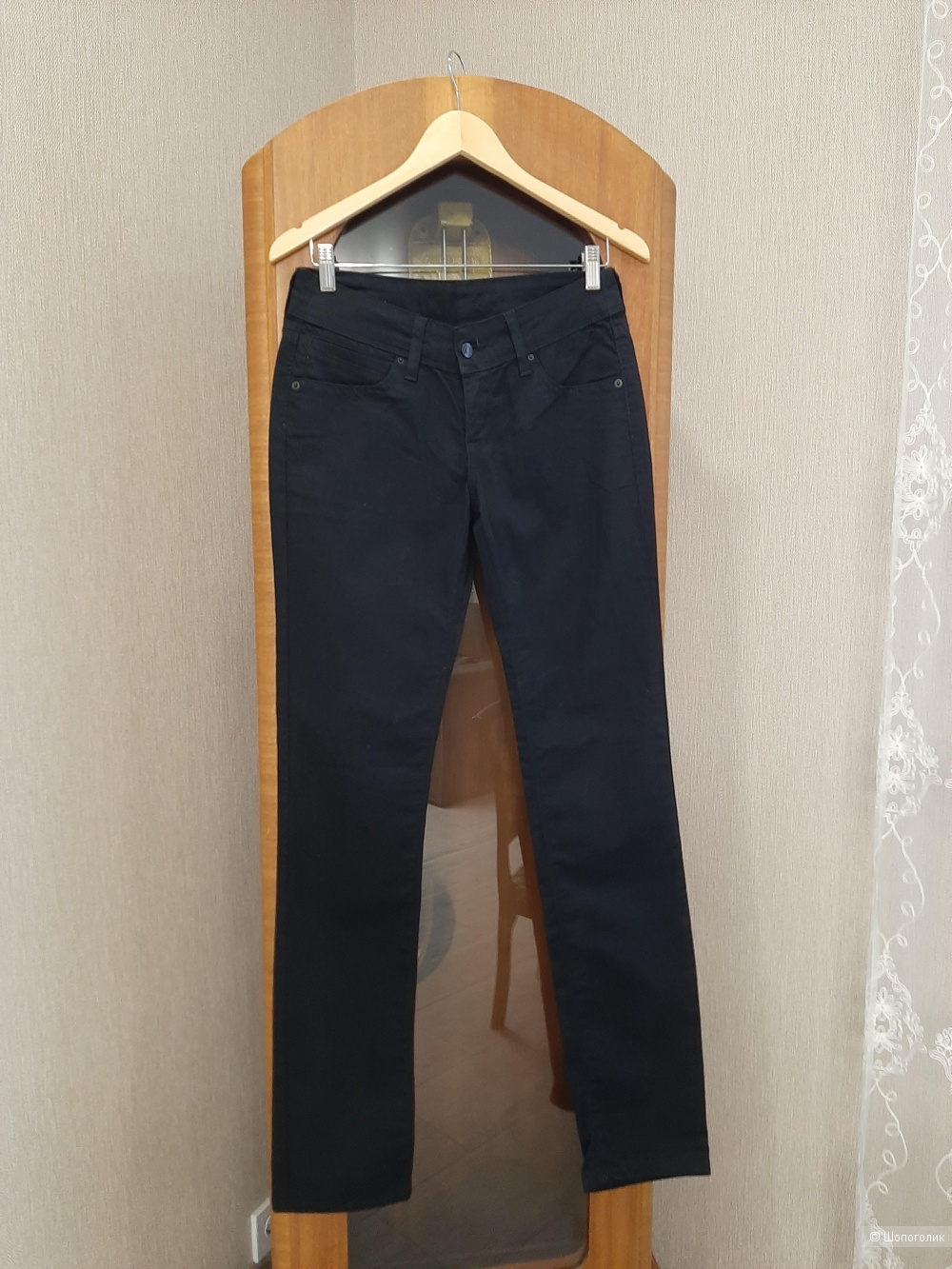 Джинсы Levi's р.46