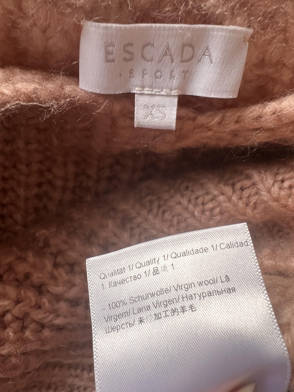 Свитер Escada размер 44-46-48