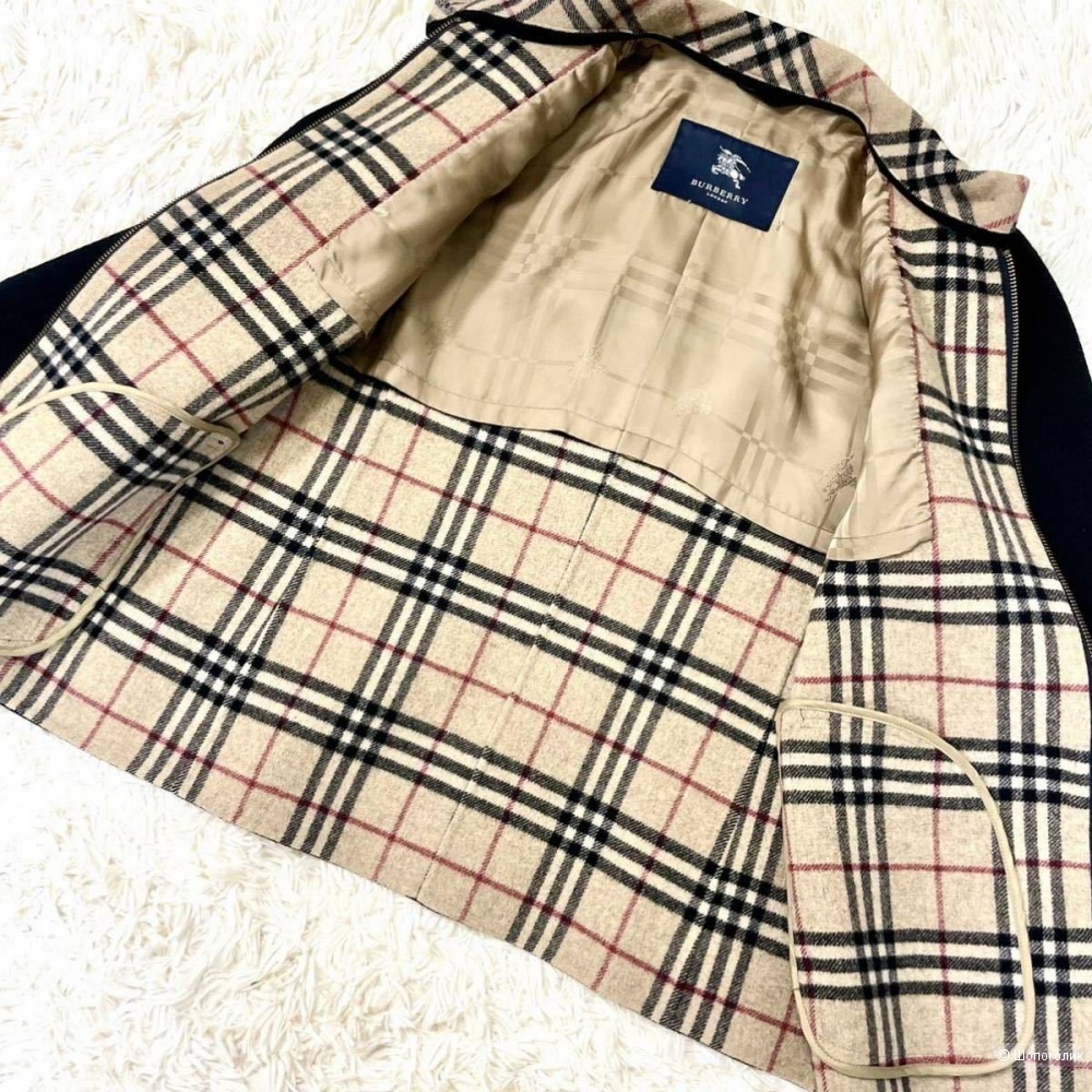 Шерстяное короткое пальто Burberry