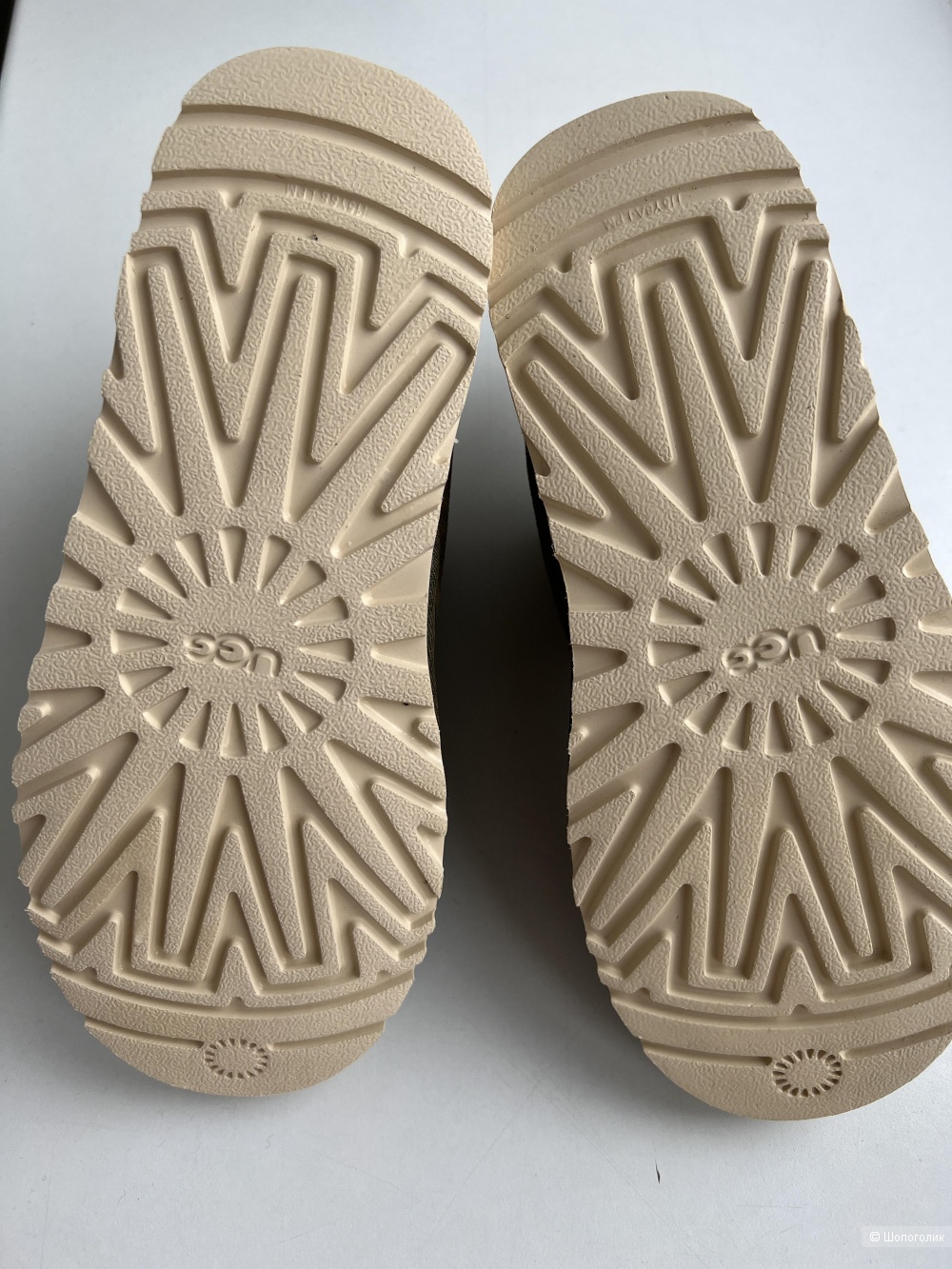 Ботинки UGG, размер US 8