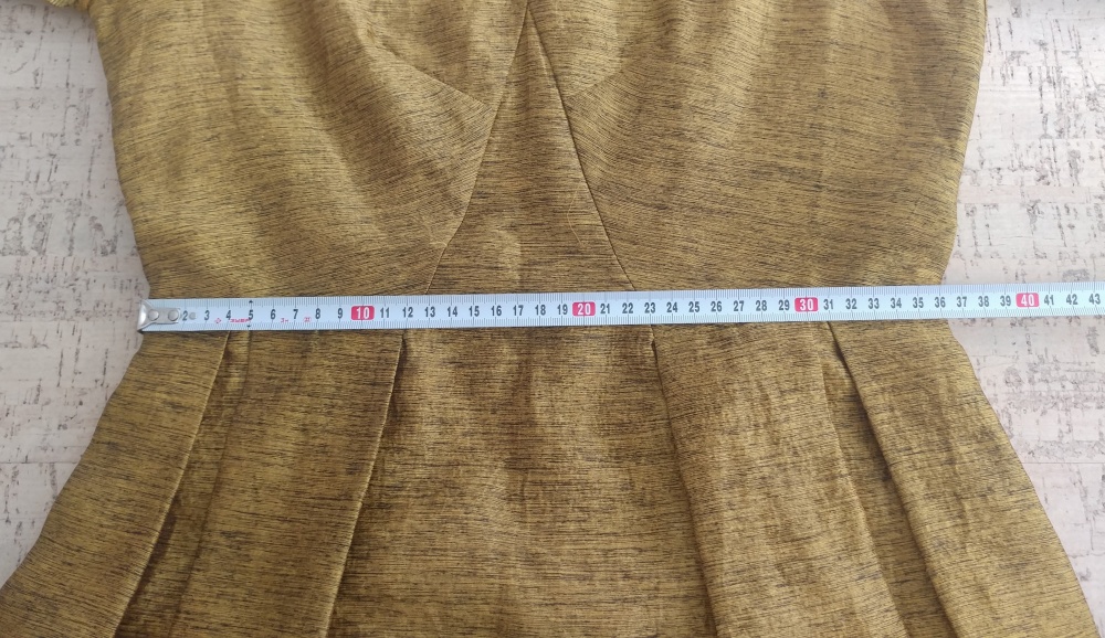 Платье H&M р. М