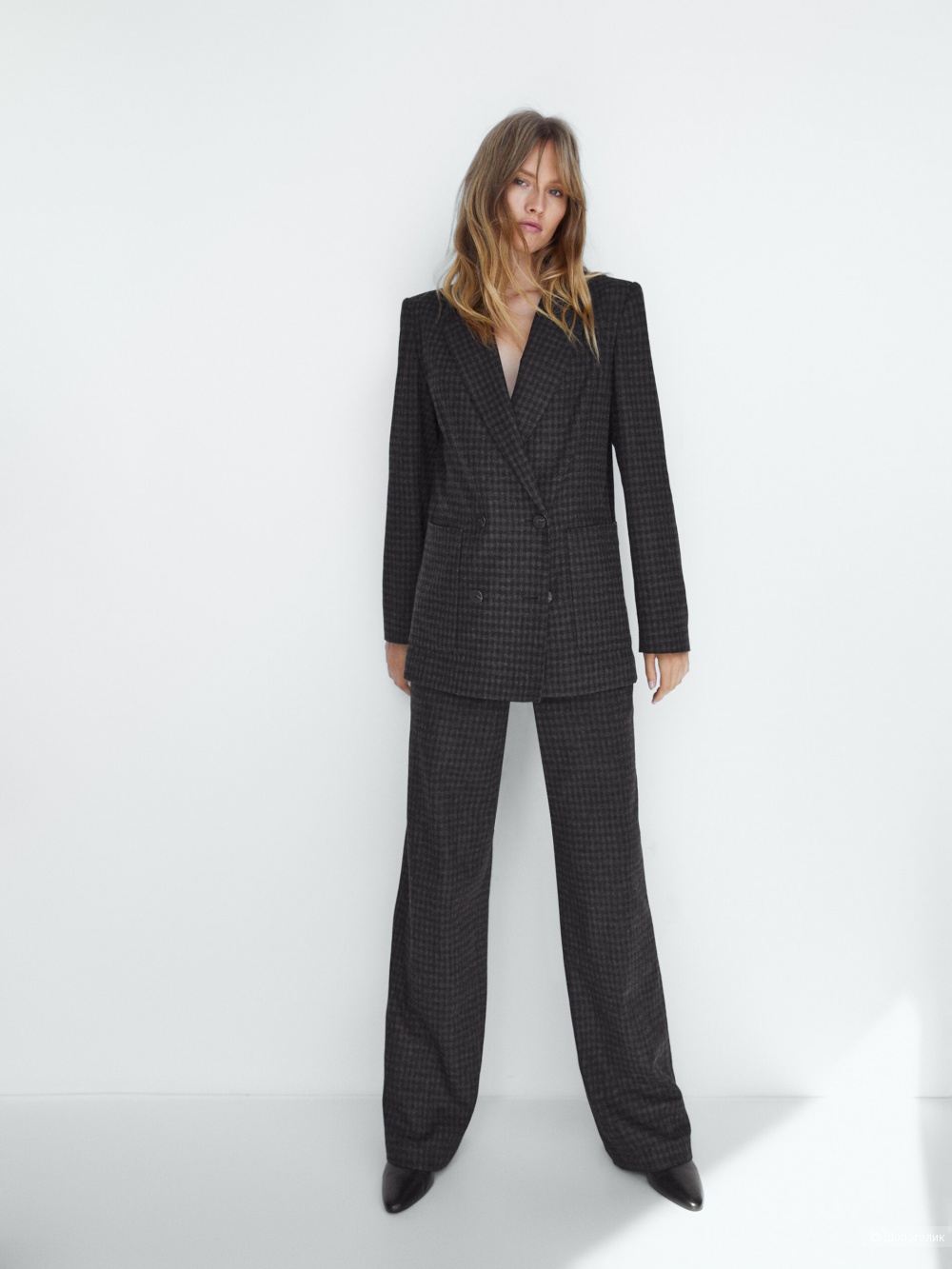 Шерстяные брюки Massimo Dutti/50
