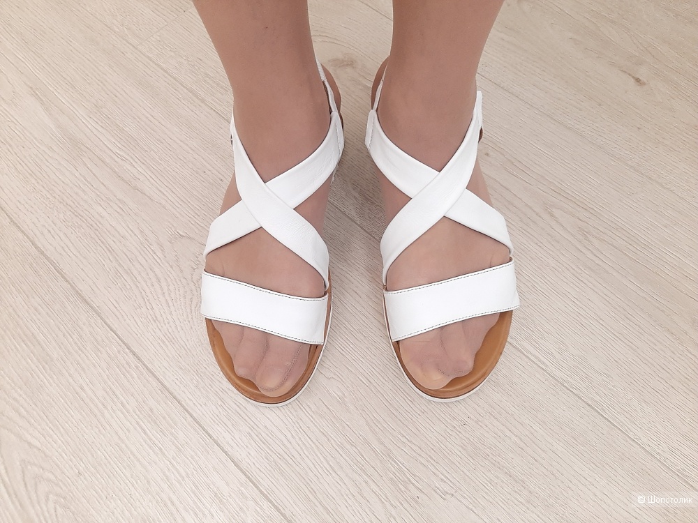 Кожаные босоножки Ara линия High Soft, 41