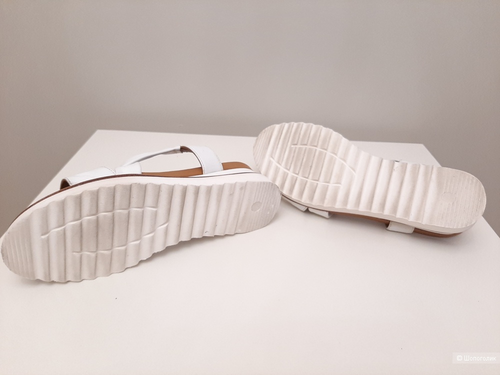 Кожаные босоножки Ara линия High Soft, 41