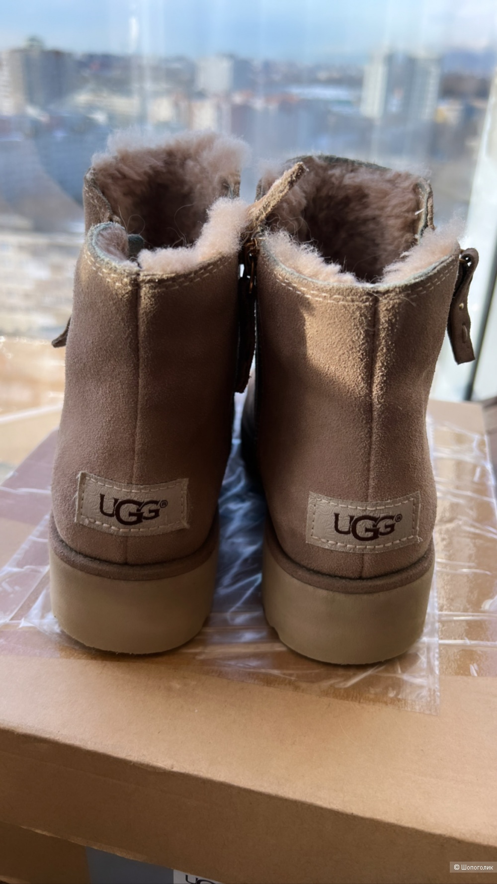 Ботинки UGG, размер 35