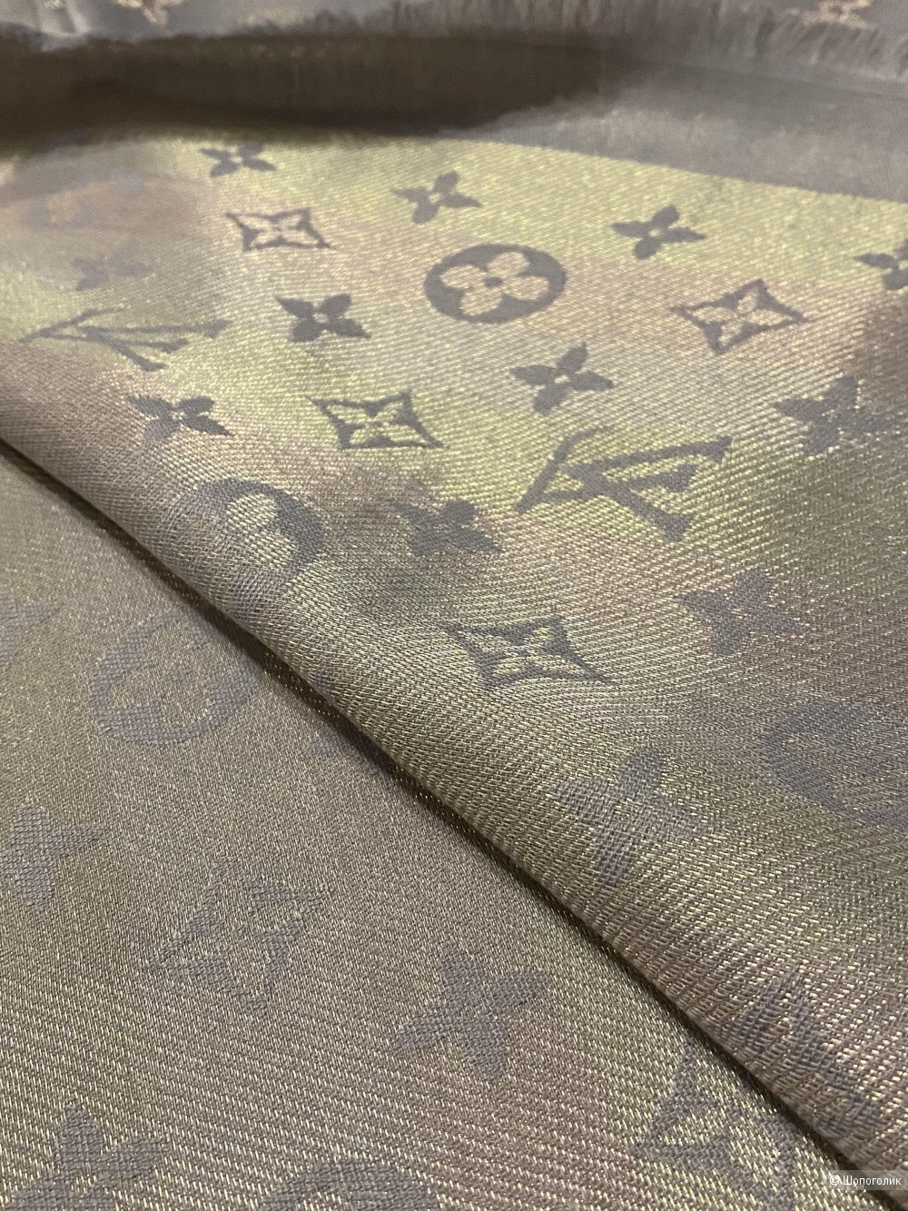 Шаль Louis Vuitton so shine monogram 142,5*142,5