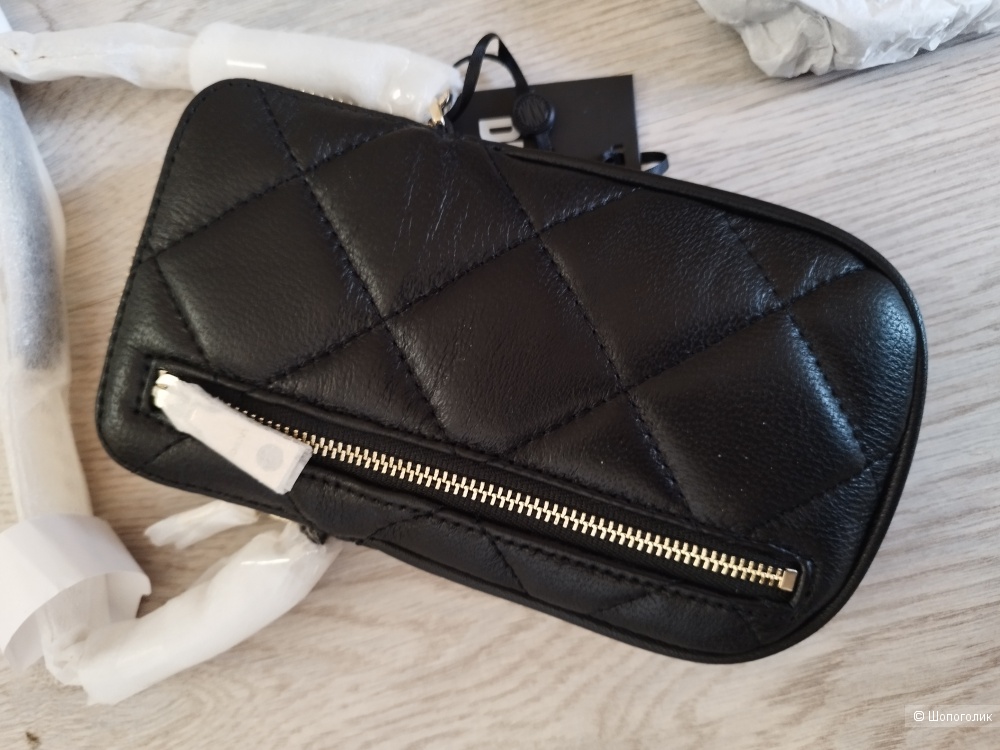 Сумка для телефона DKNY клатч