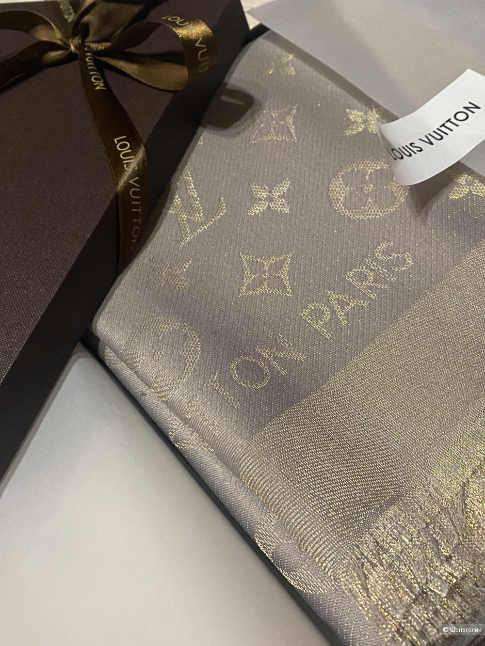 Шаль Louis Vuitton so shine monogram 142,5*142,5