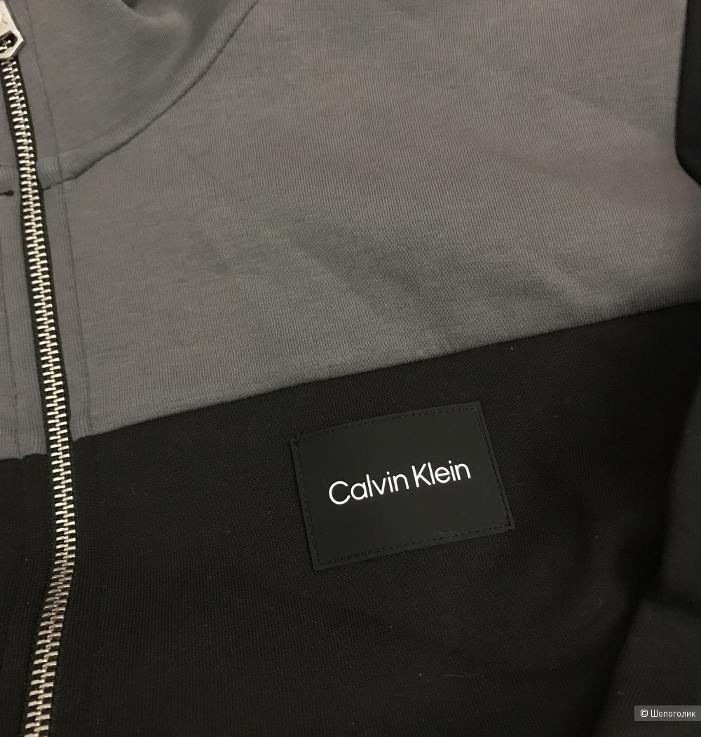 Calvin Klein костюм s/m