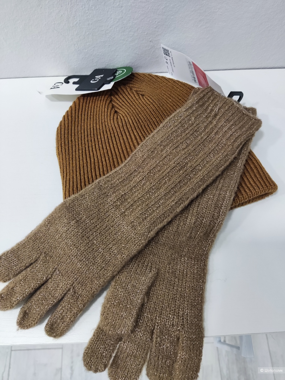 Шапка + перчатки C&A, one size