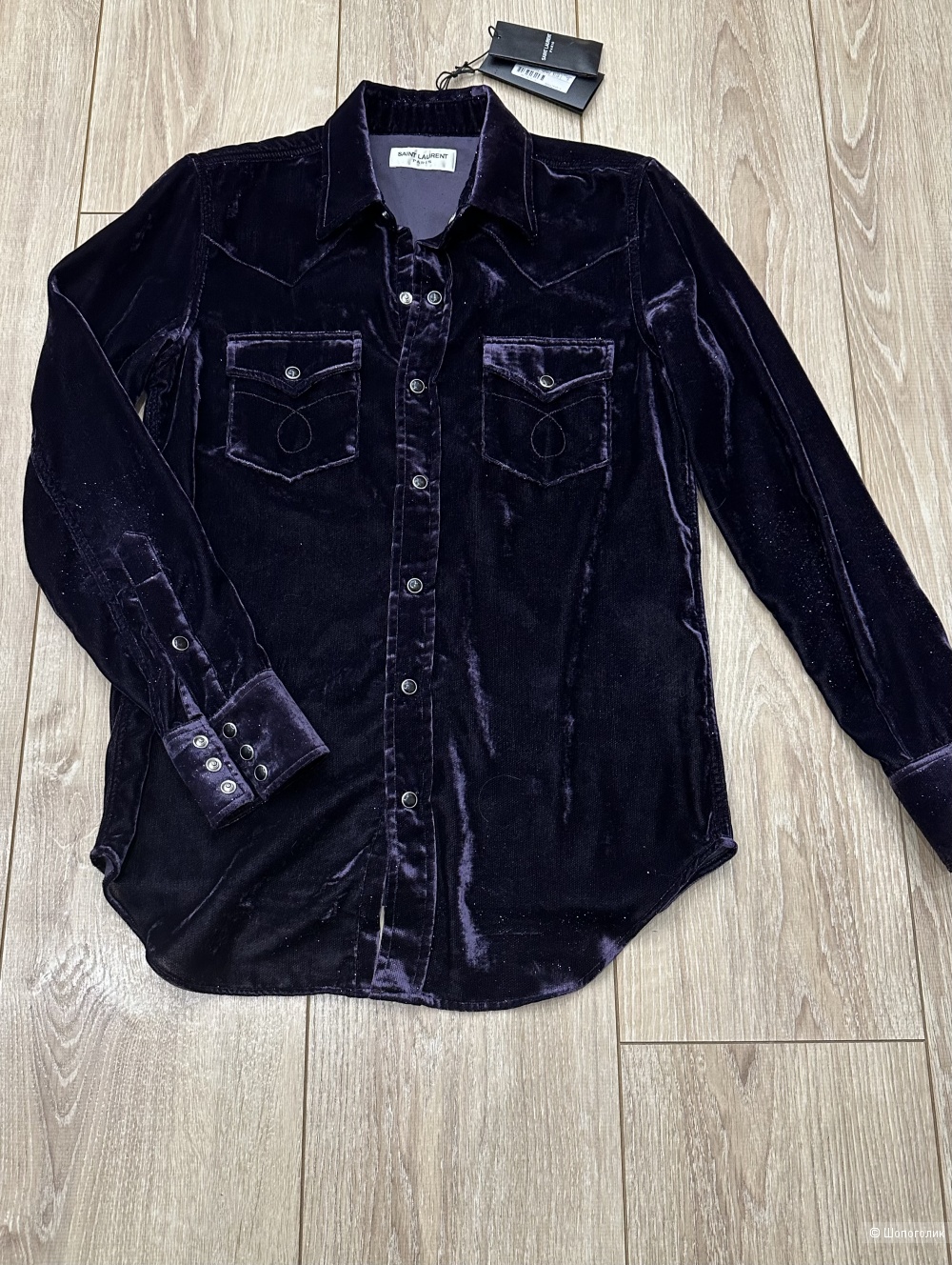 Бархатная рубашка SAINT LAURENT на 42-44