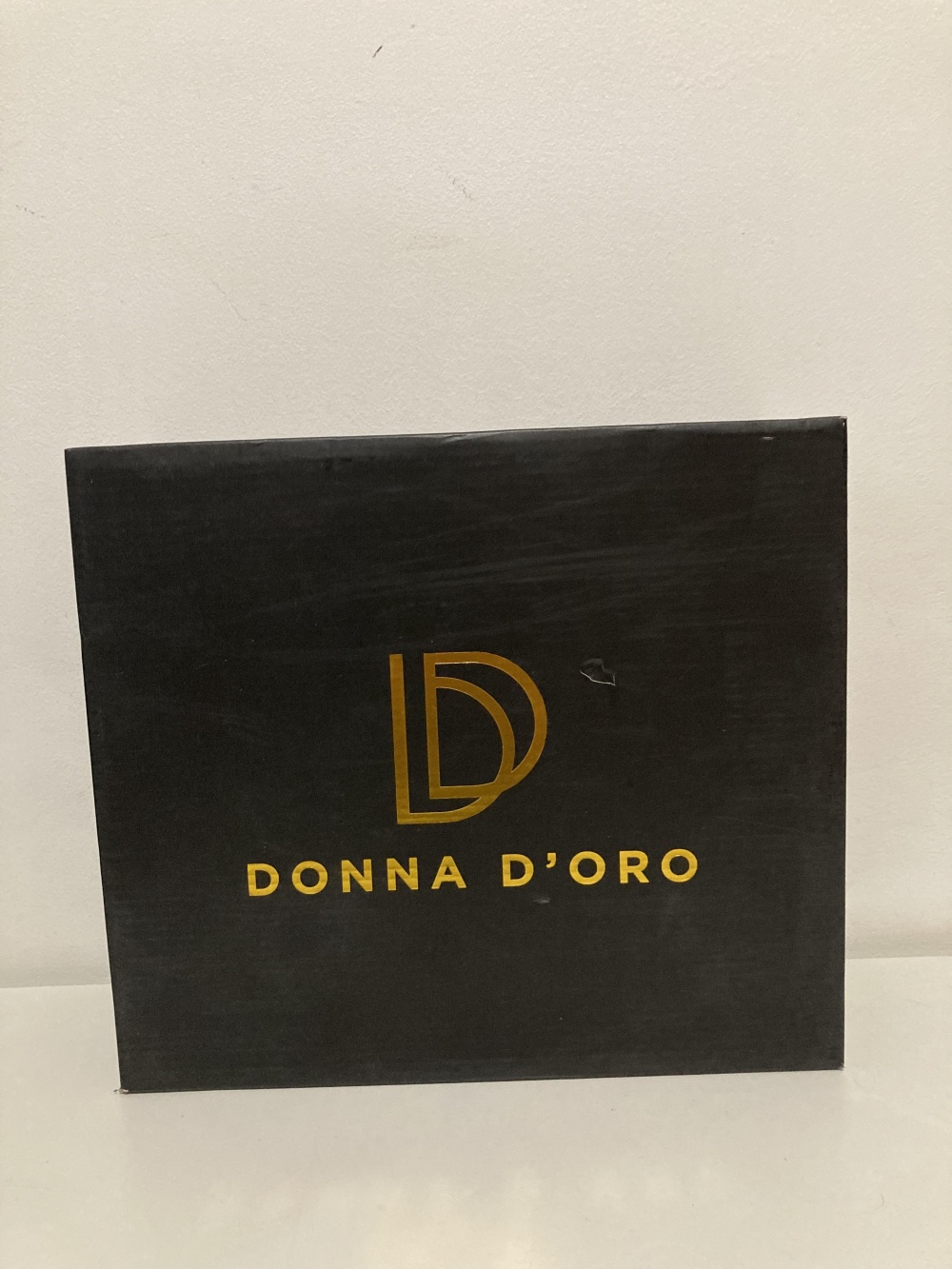Кроссовки “ Donna Doro ” 39 размер
