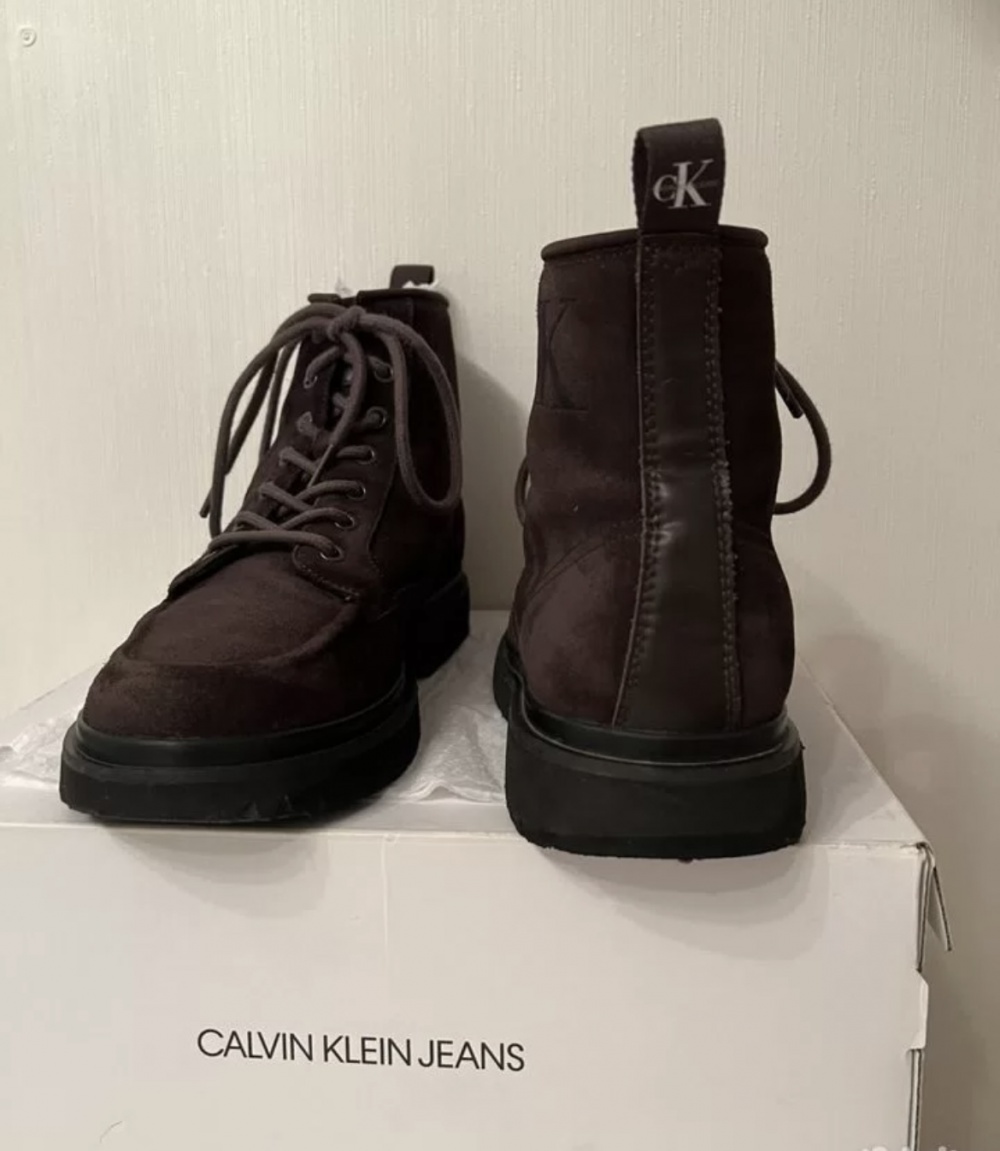 Ботинки Calvin Klein 42