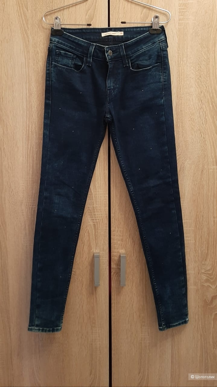 Джинсы Levi's маркировка 28