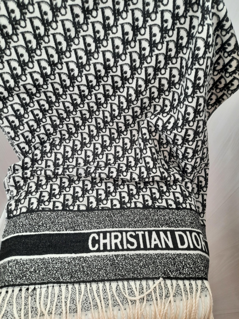 Кашемировый шарф в стиле Christian Dior , 57×190 см.
