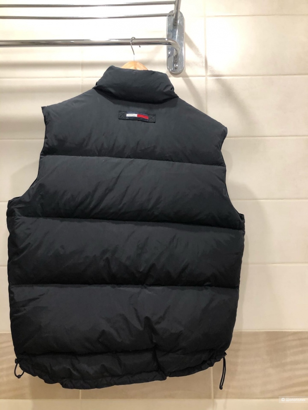 Пуховый жилет Tommy Hilfiger.Размер XL-XXL.