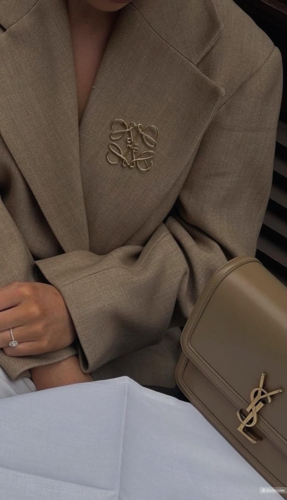 Брошь в стиле Loewe, one size