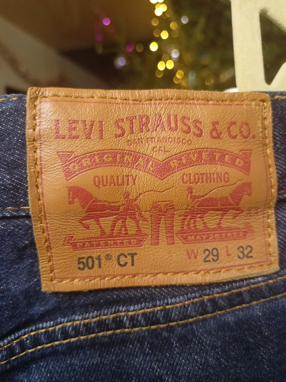 Женские джинсы Levi's 501