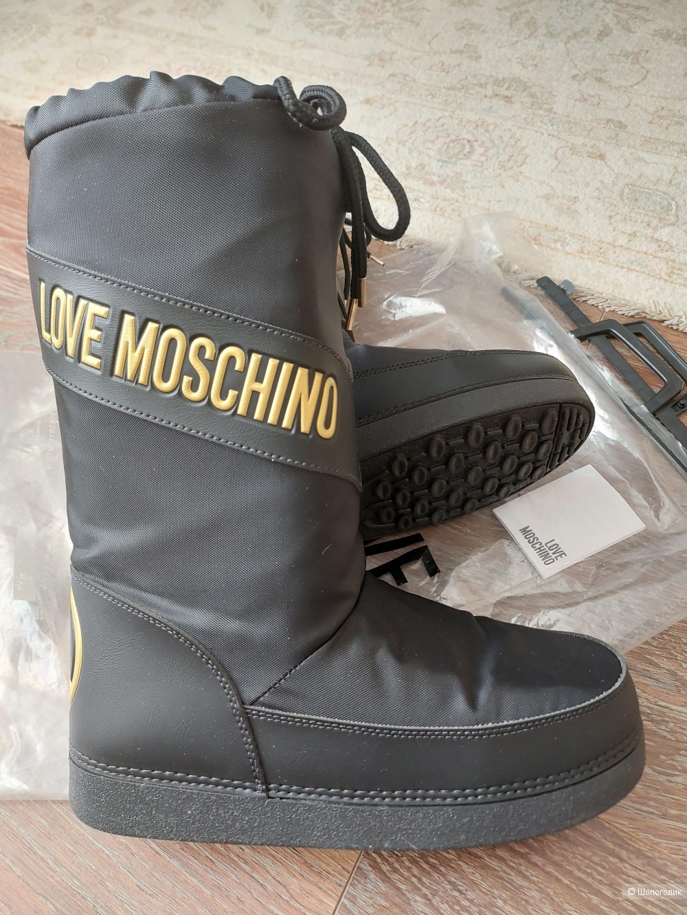 Сапоги с символикой мира Love Moschino Peace Logo, 37/38