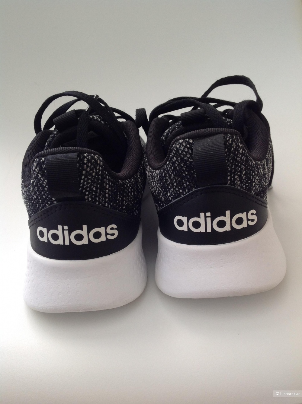 Кроссовки Adidas, размер 7,5 US/ 7 UK/ 40 2/3 F, на 39-40