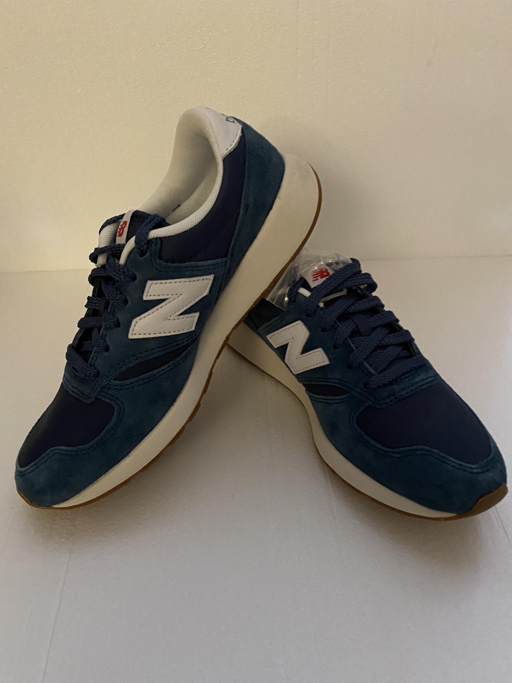 Кроссовки New Balance, 37-38.