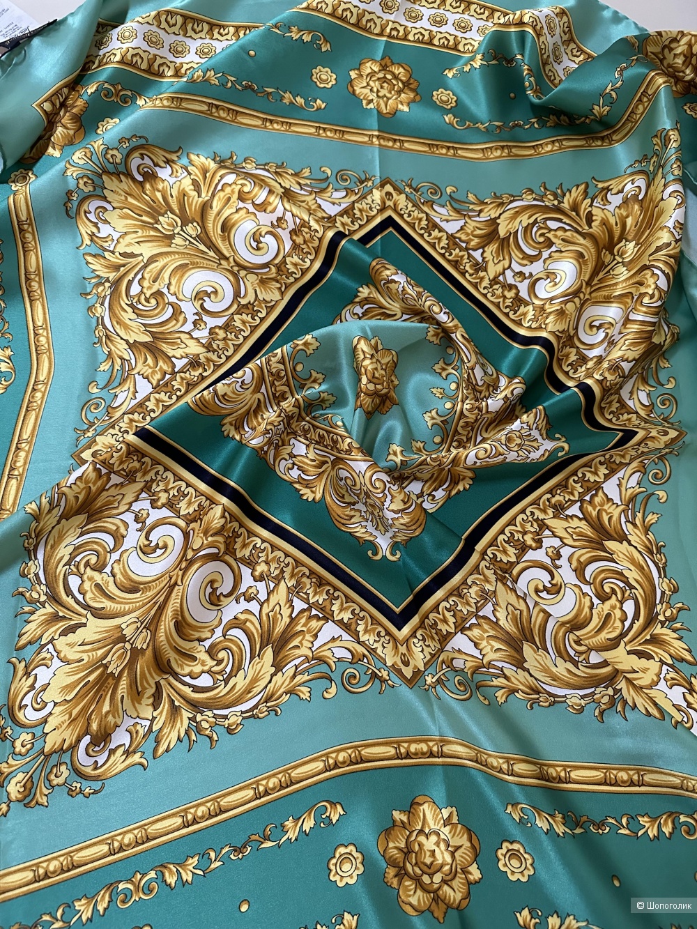 Шелковый платок Luisa Spagnoli 90x90 см.