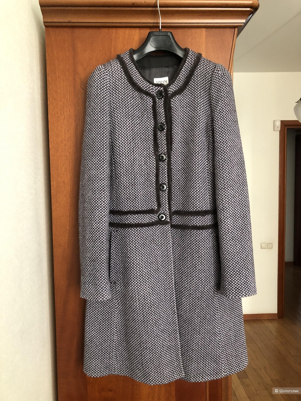 Пальто женское Armani Collezioni  42-44
