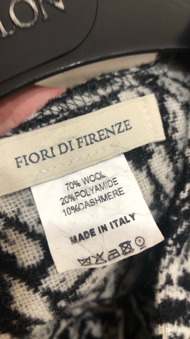 Накидка-шаль Fiori Di Firenze.Размер единый.