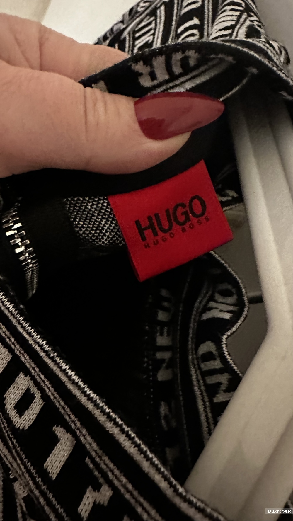 Платье HUGO M-L размер