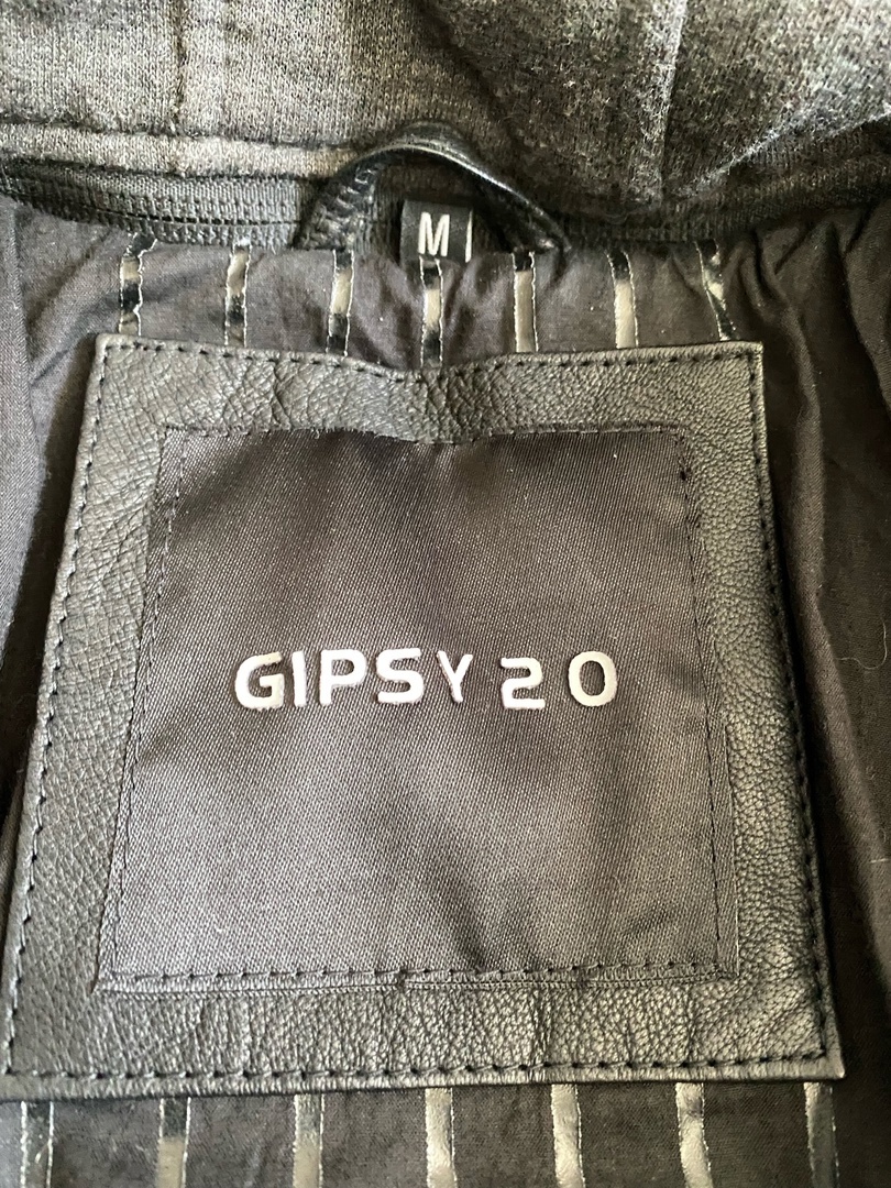 Кожаная куртка Gipsy, размер S-M