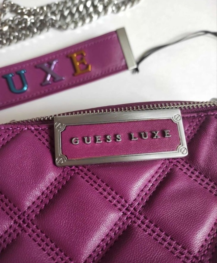Сумка Guess Luxe