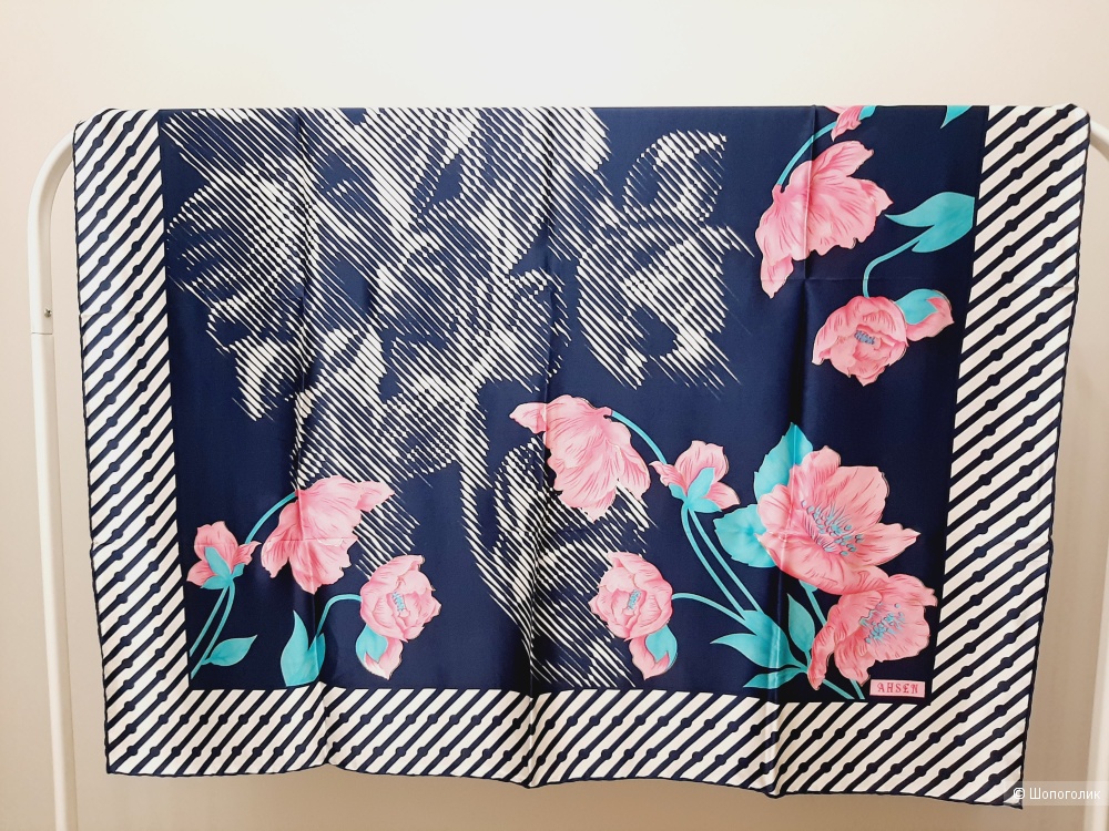 Шелковый платок с цветочным принтом AHSEN 85х85 см