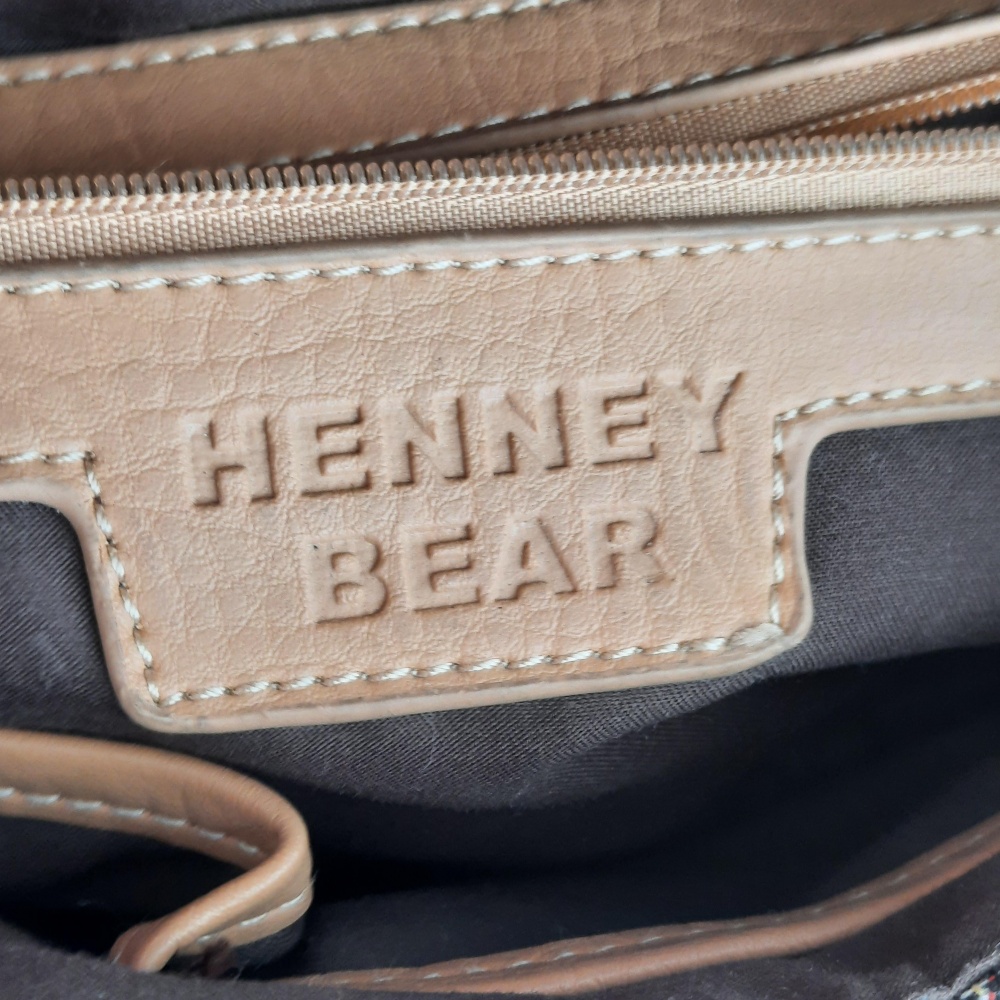 Сумка HENNEY BEAR , 30×20 см.
