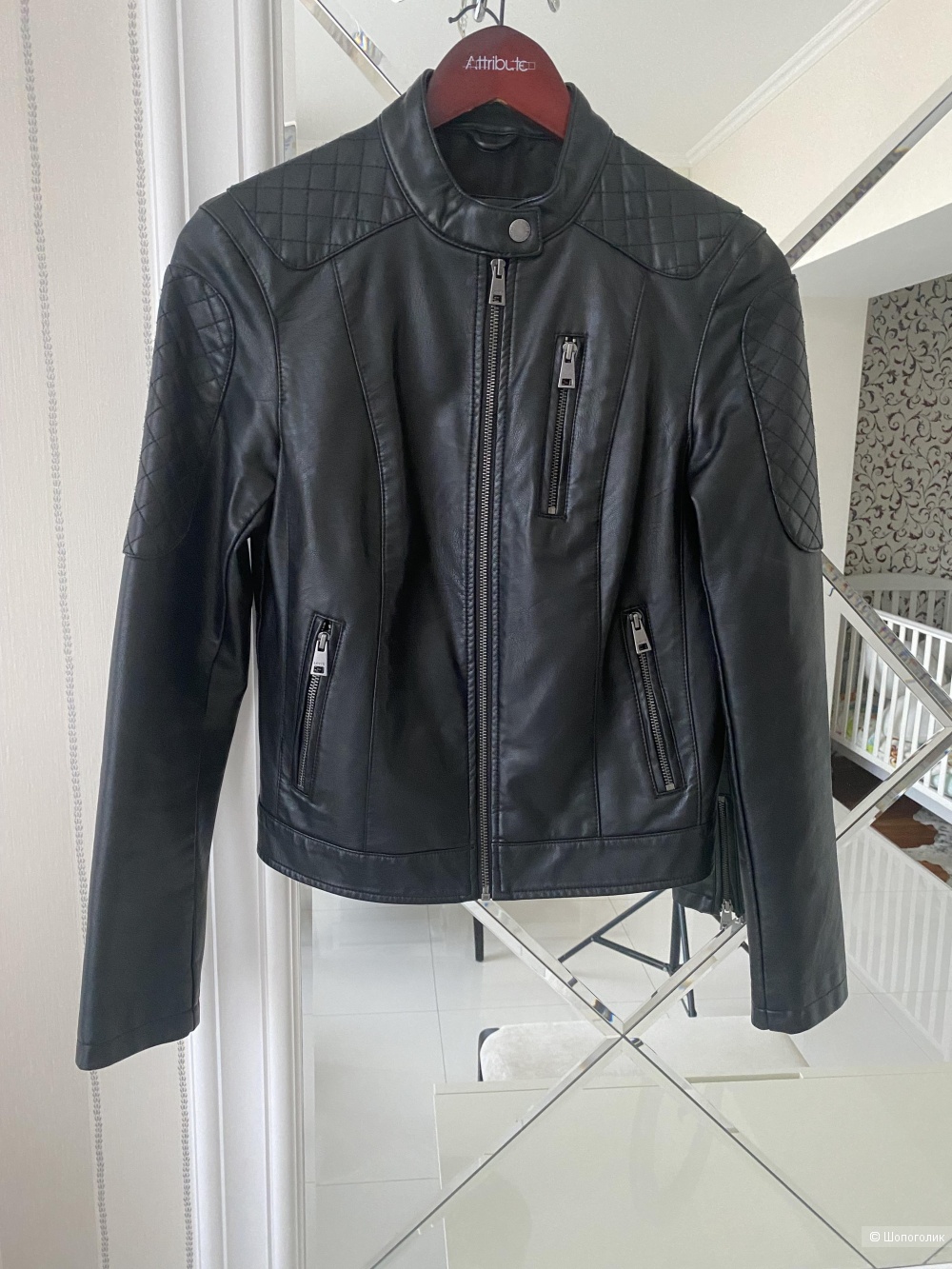 Куртка кожаная Levi’s, размер S