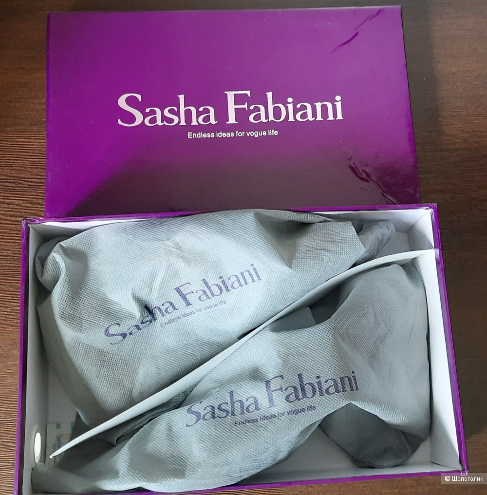 Босоножки от «Sasha Fabiani»; размер 40