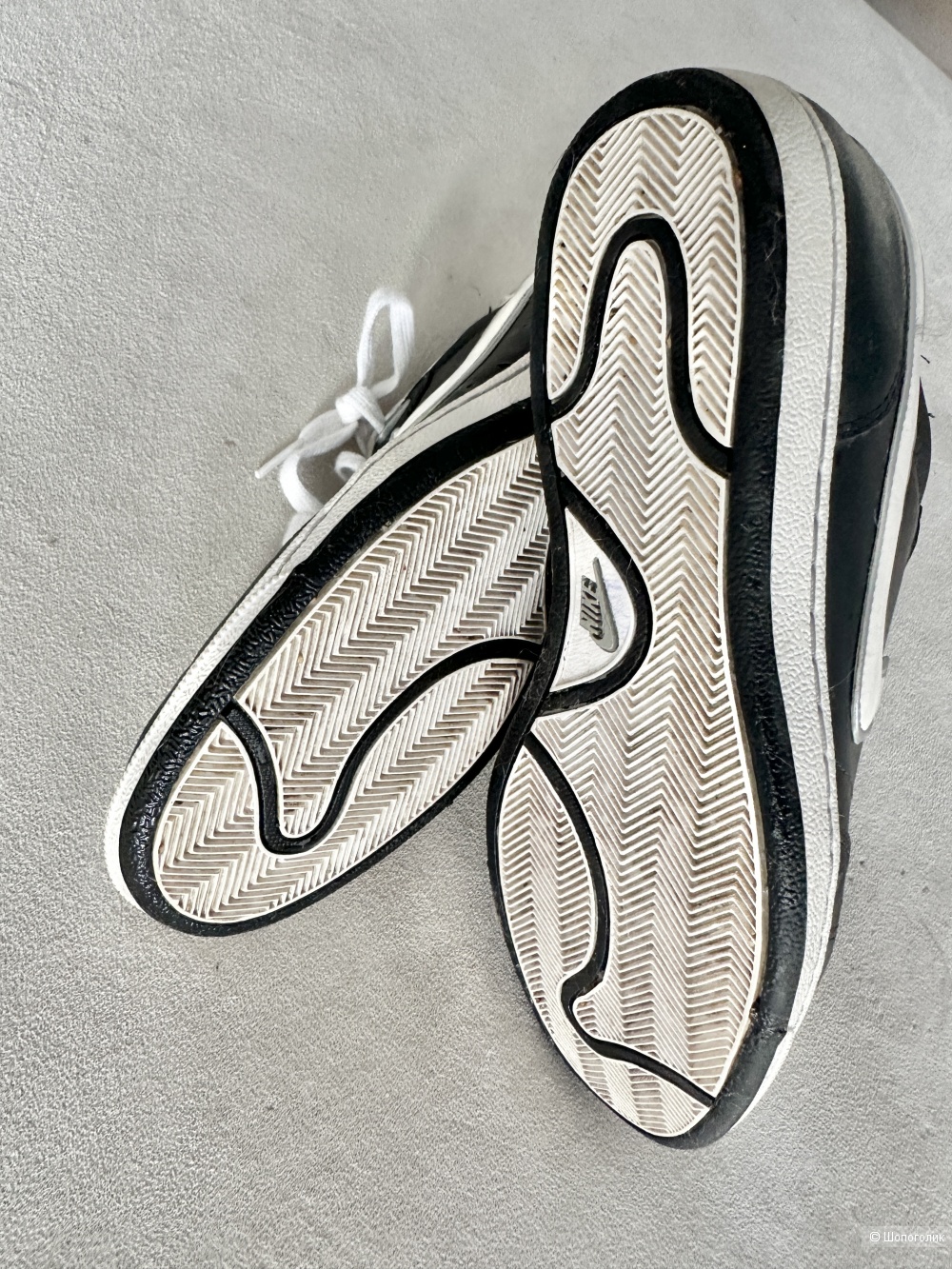 Кроссовки Nike, размер 40.