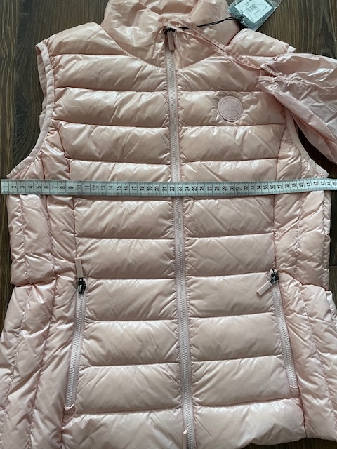 Безрукавка женская новая Armani s 44