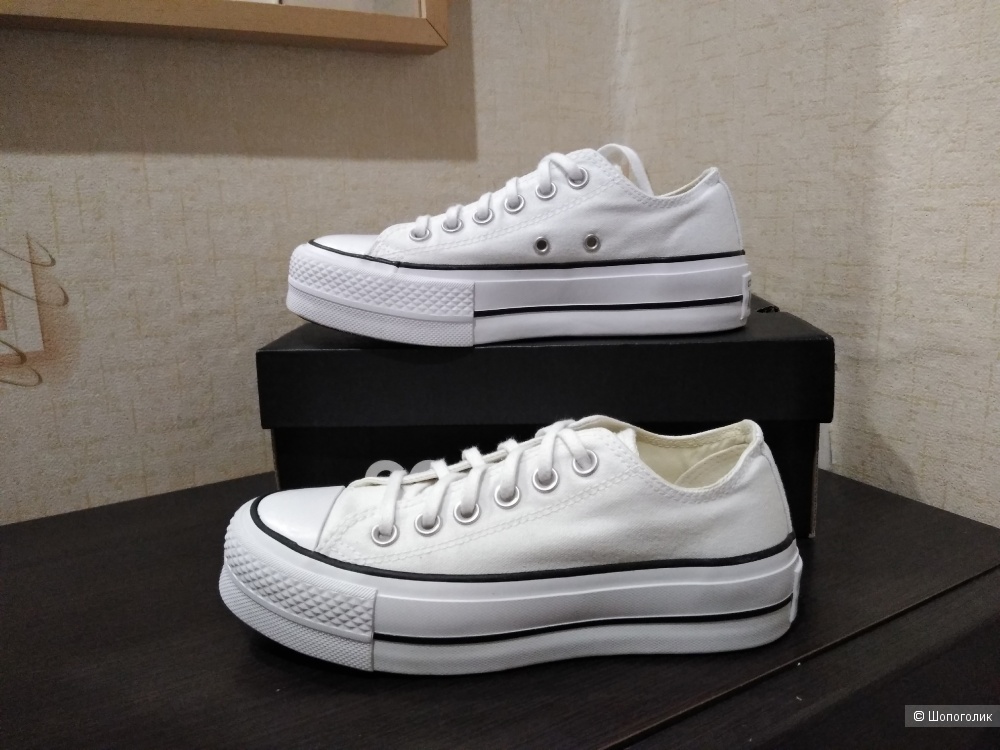 Кеды CONVERSE Chuck Taylor All Star Lift. Размер: 35 (на 22,7 см)