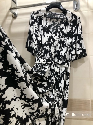 Платье Marks & Spencer COLLECTION.Размер UK 20 Евр.48