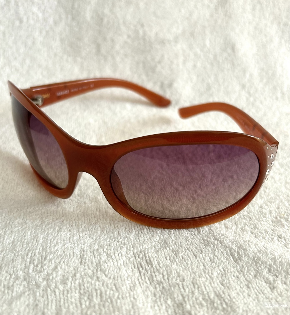 Солнцезащитные очки Versace. One size