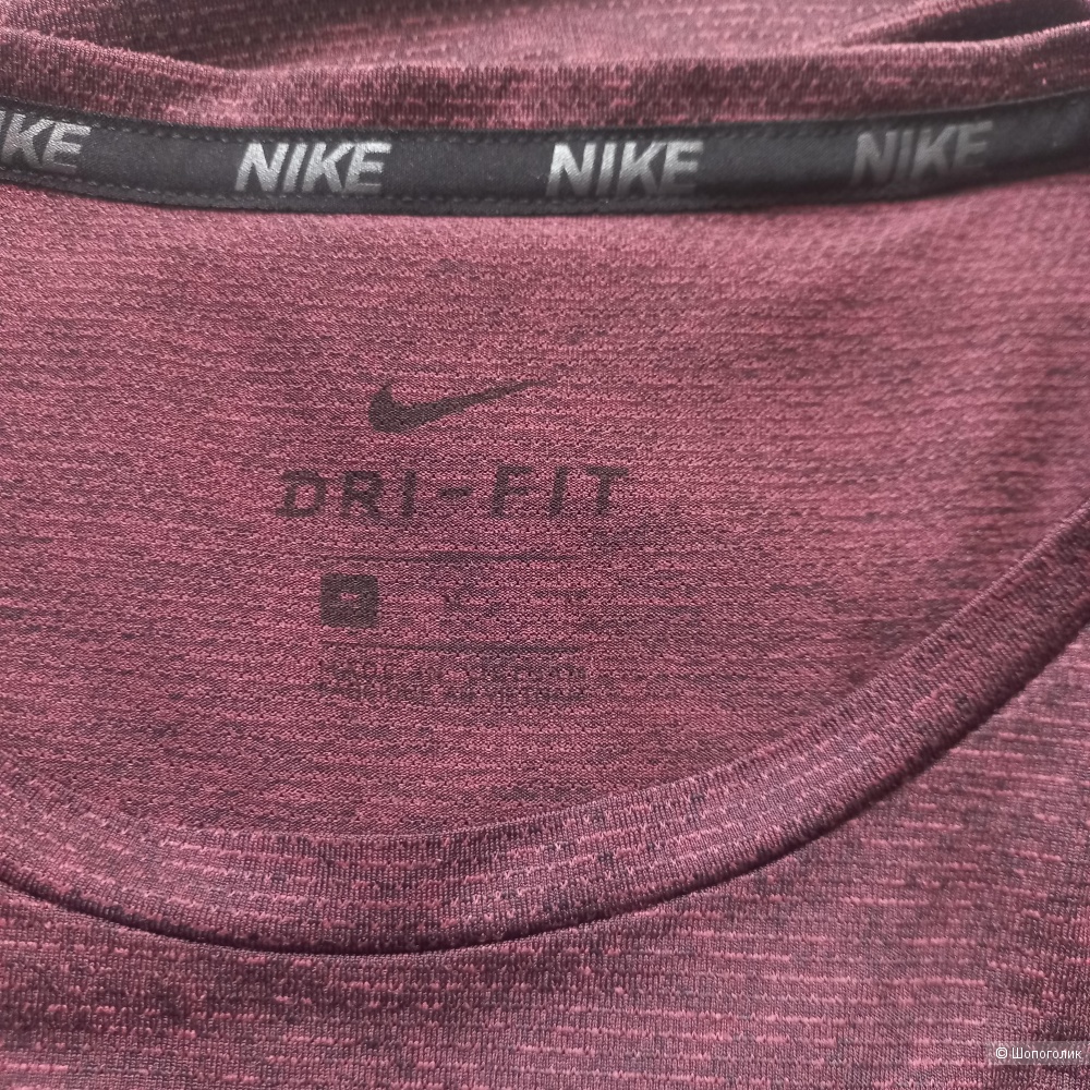 Топ Nike, размер М