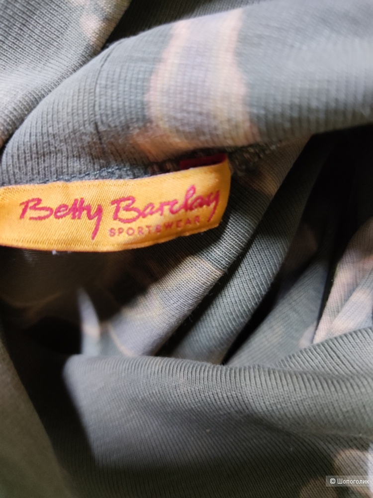 Водолазка Betty Barclay р. 48, маломерит на 44-46